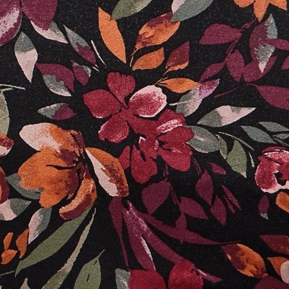 NWT Torrid Black Floral Print Tie Front Babydoll Jacket - Picture 3 of 8